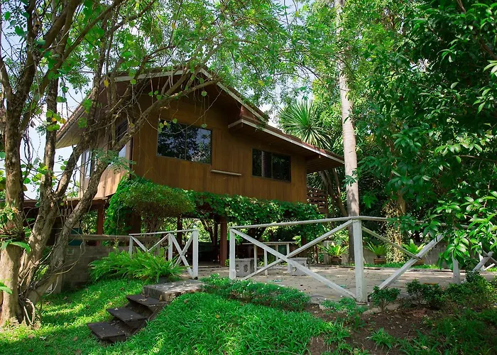 Baan Sukapanpotharam 2*