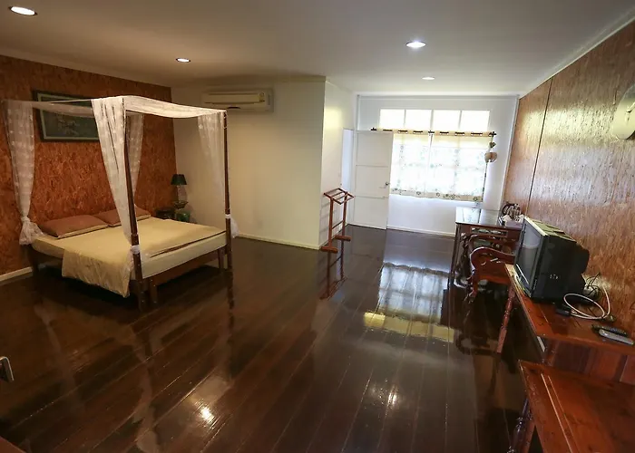 Baan Sukapanpotharam รีสอร์ท 2*