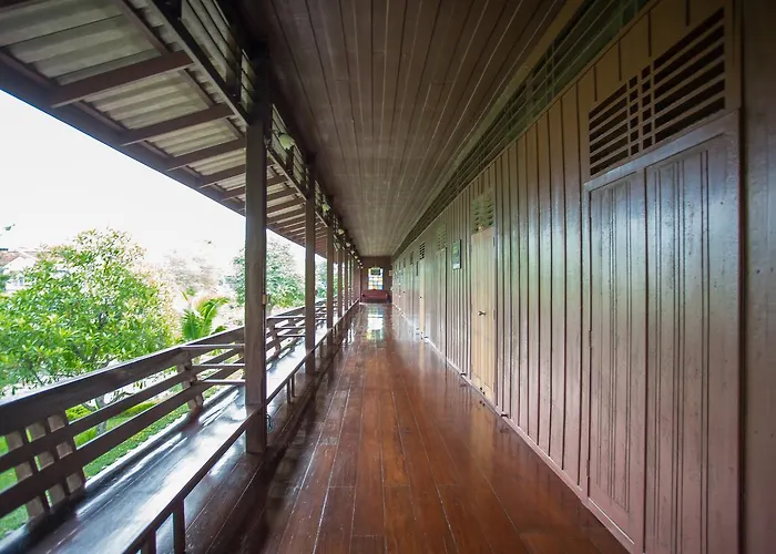 รีสอร์ท Baan Sukapanpotharam 2*