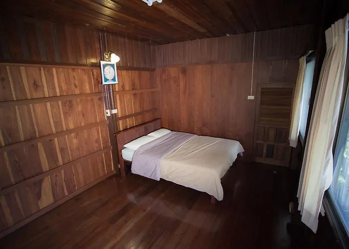 รีสอร์ท Baan Sukapanpotharam