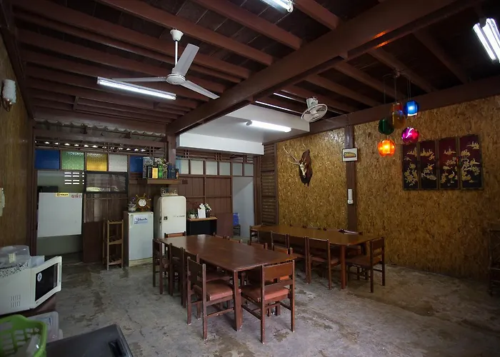 Baan Sukapanpotharam รีสอร์ท 2*